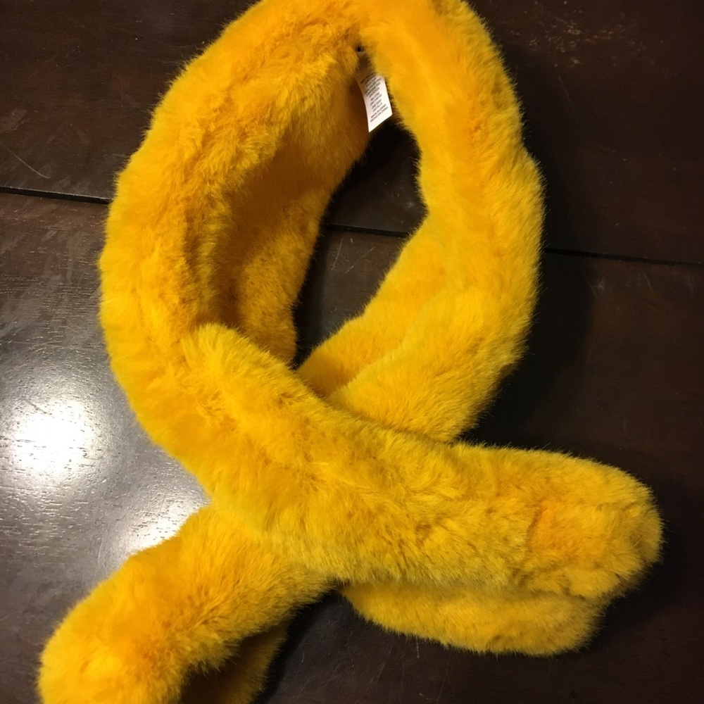 A New Day.  Faux fur neck wrap.  Gold.